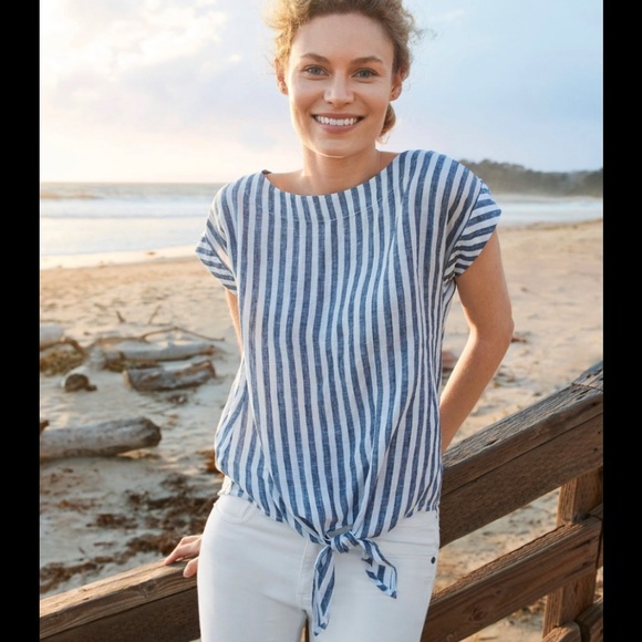 L.L. Bean Signature Top - Picture 1 of 9